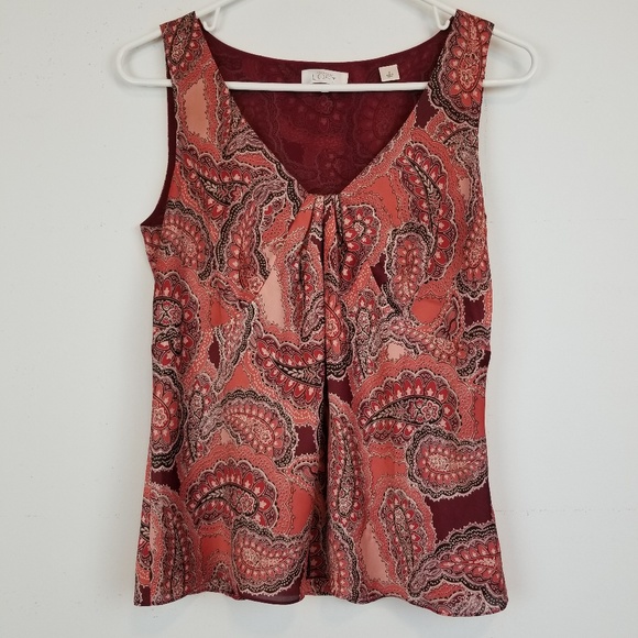 LOFT Tops - LOFT paisley print sleeveless blouse size 6.